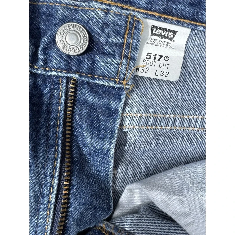 Y2K Levi's 517 Men's 32x32 Medium Wash Made USA 2001